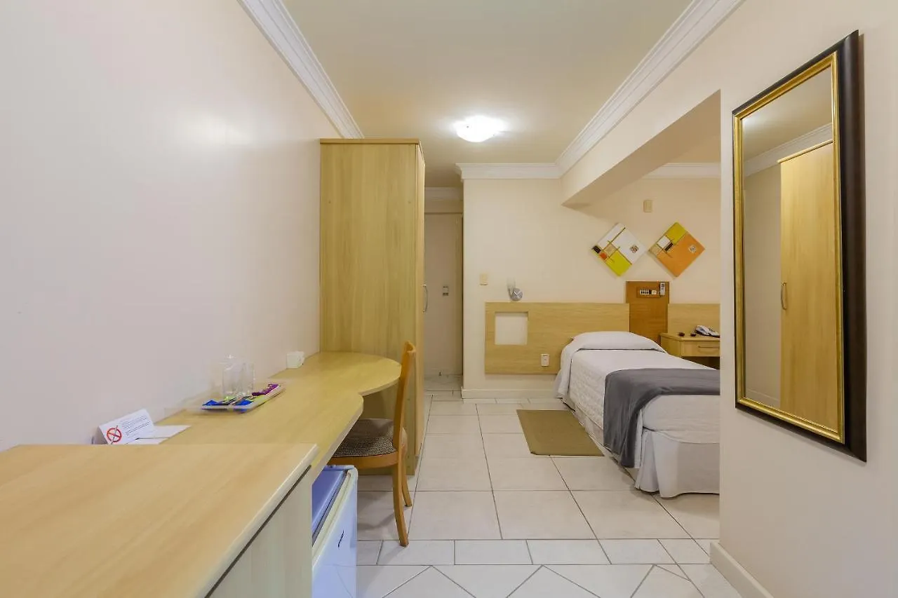Tri Hotel Executive Criciuma  Крисиума