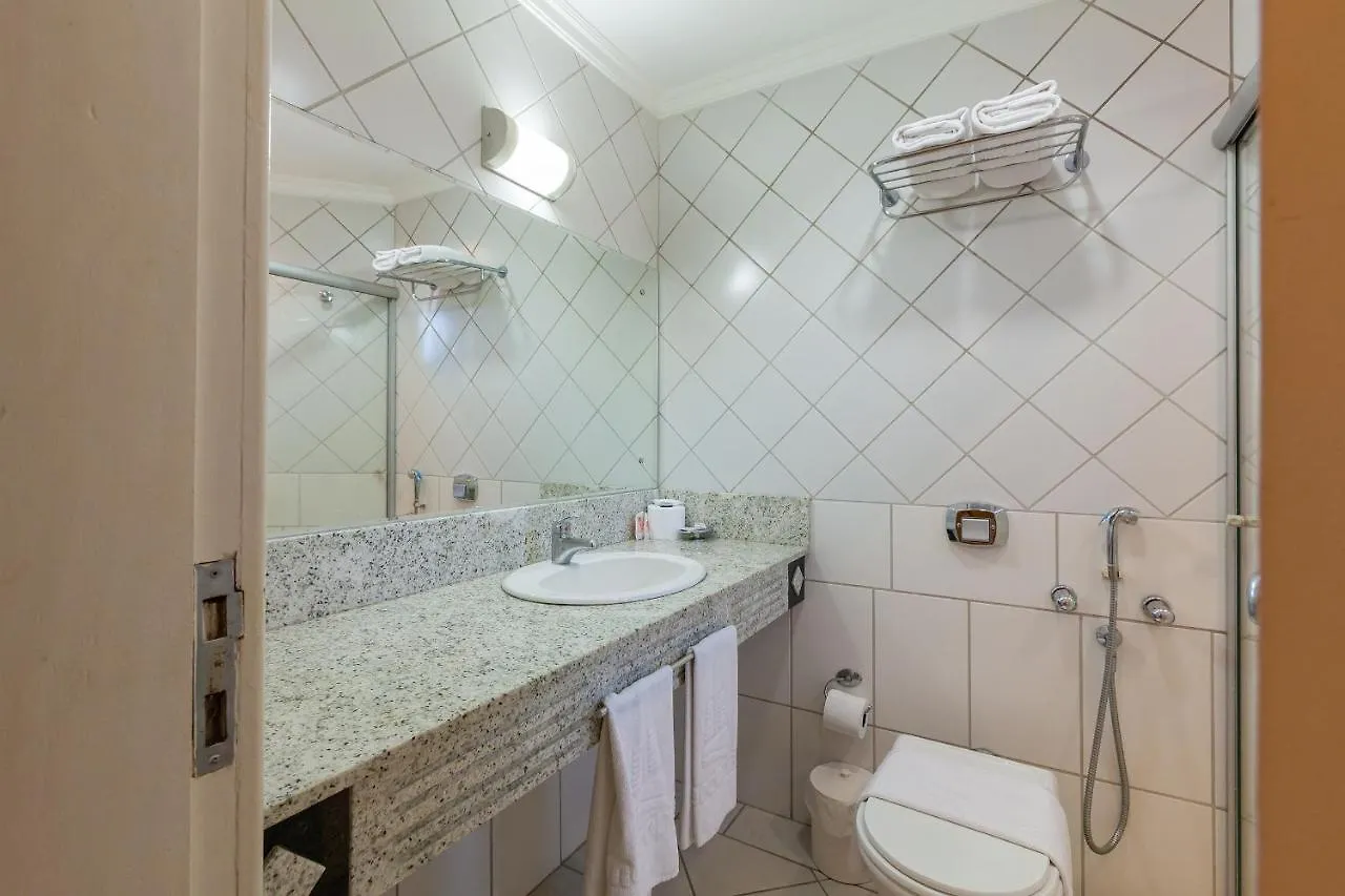 Tri Hotel Executive Criciuma 3*, Крисиума